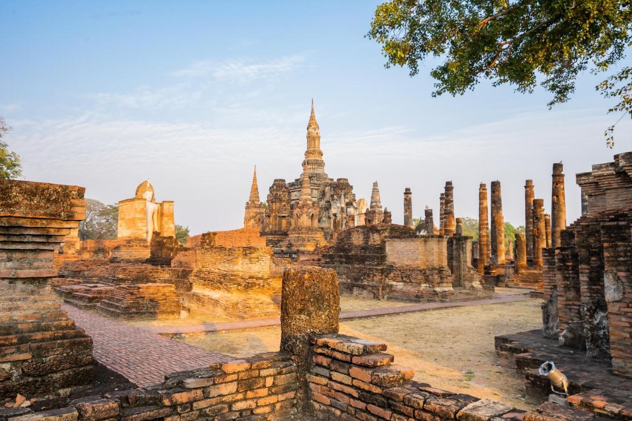 Le Charme Sukhothai Historical Park Exteriör bild